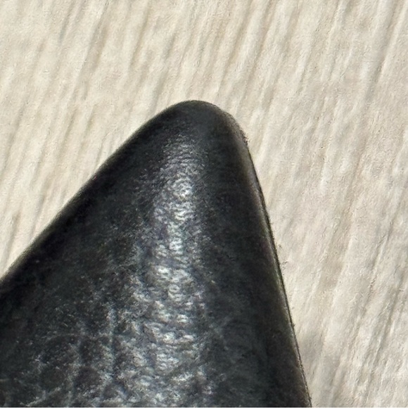 Valentino Garavani Rockstud Cage 65mm in Black and gold hardware - Picture 14 of 17